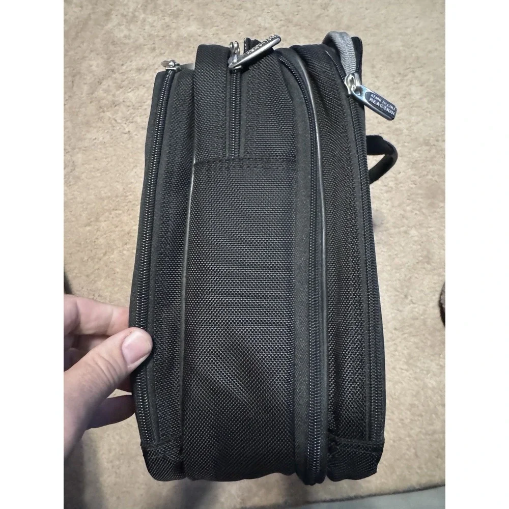 Kenneth Cole‎ Reaction Laptop Bag Briefcase Black Business Career Excellent!